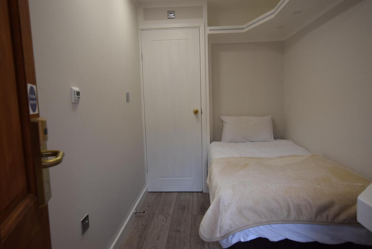 Hotel The Watling 3*
